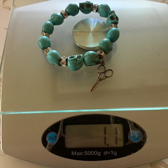 Turquoise Skull Bead Bracelette - Picture 7 of 7